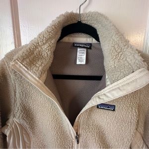 Patagonia fleece,‎ off white/ivory size S no damage